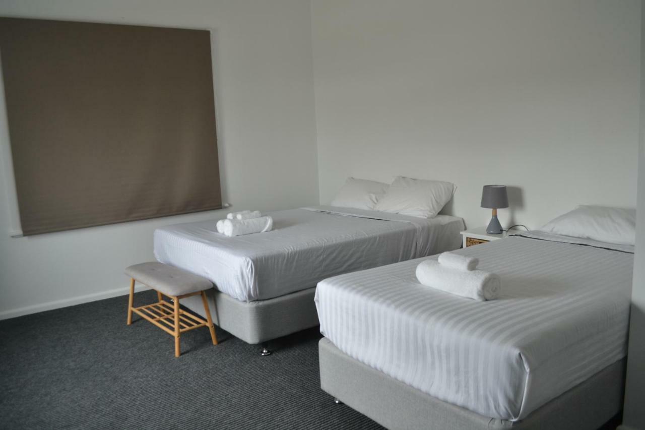 Garden Hotel Ντούμπο Εξωτερικό φωτογραφία